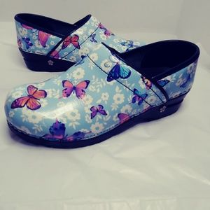 Sanita Koi clogs